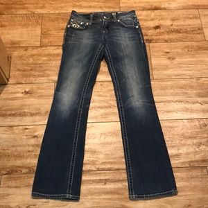 Juniors Miss Me jeans